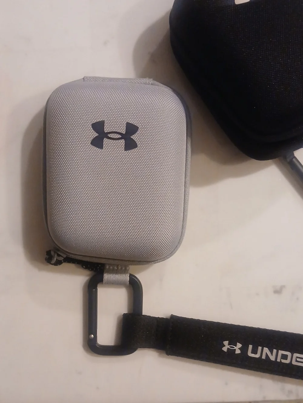 Under Armour Contain Micro